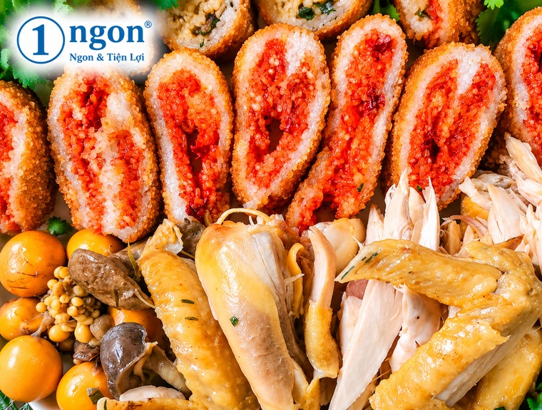 Gà ta bó xôi gấc ôm hạt sen